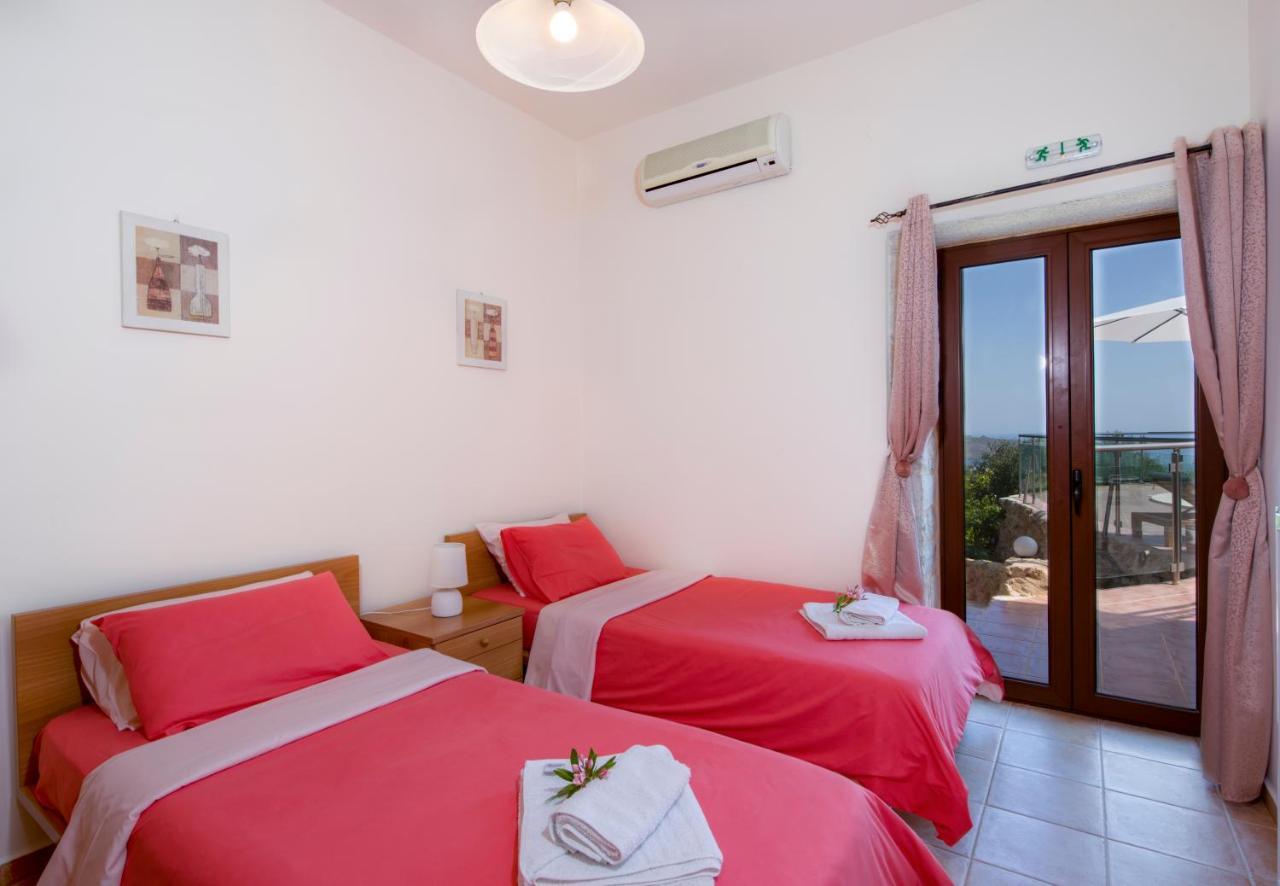 Villa Kourouni Stalos Luaran gambar