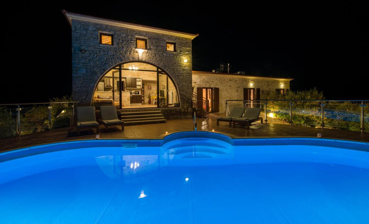 Villa Kourouni Stalos Luaran gambar